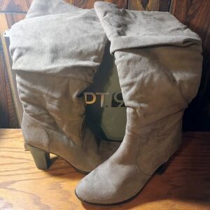 Apt. 9 Covington Women's Suede Boots